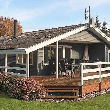 Three-bedroom Holiday In 1 * Humble